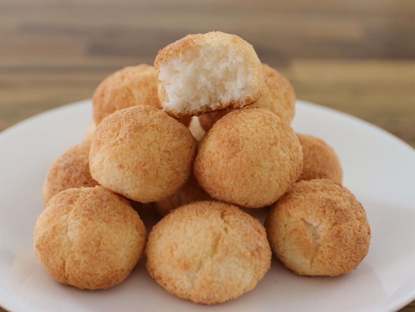 3-Ingredient Coconut Cookies