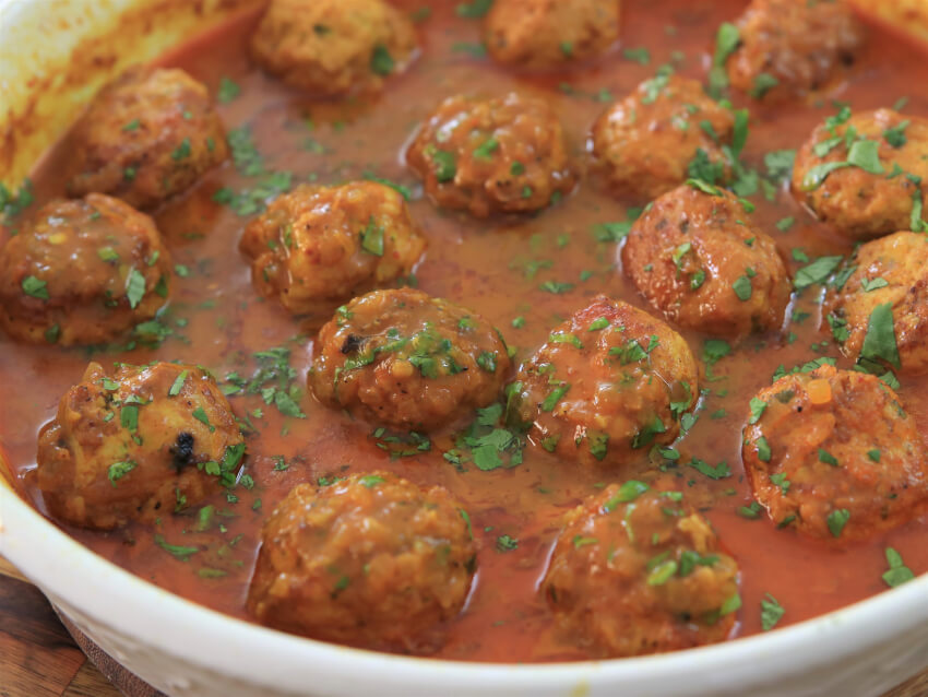 Chicken Meatballs with Coconut Curry Sauce