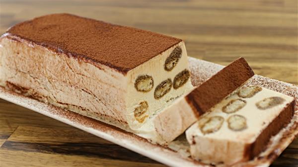 Tiramisu Ice Cream Cake Recipe The Cooking Foodie