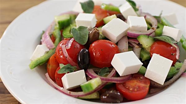 Quick and Easy Greek Salad Recipe