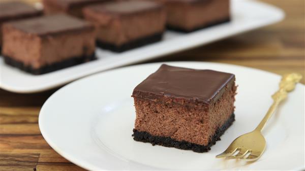 Chocolate cheesecake Bars Recipe
