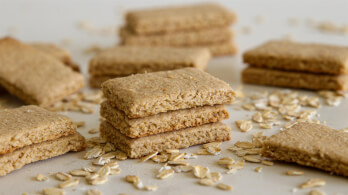 Healthy Oatmeal Crackers Recipe